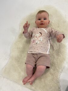 Short baby, patroon nr. 182