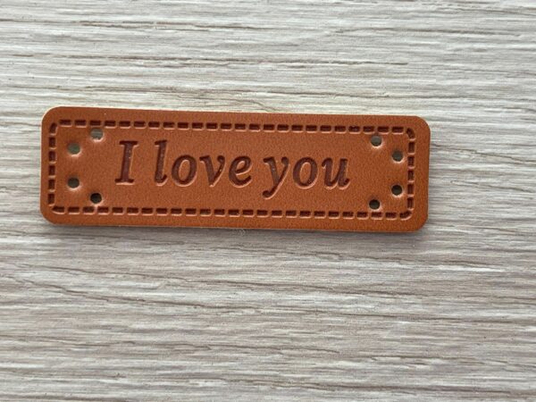 Leather look label I love you - 2.013